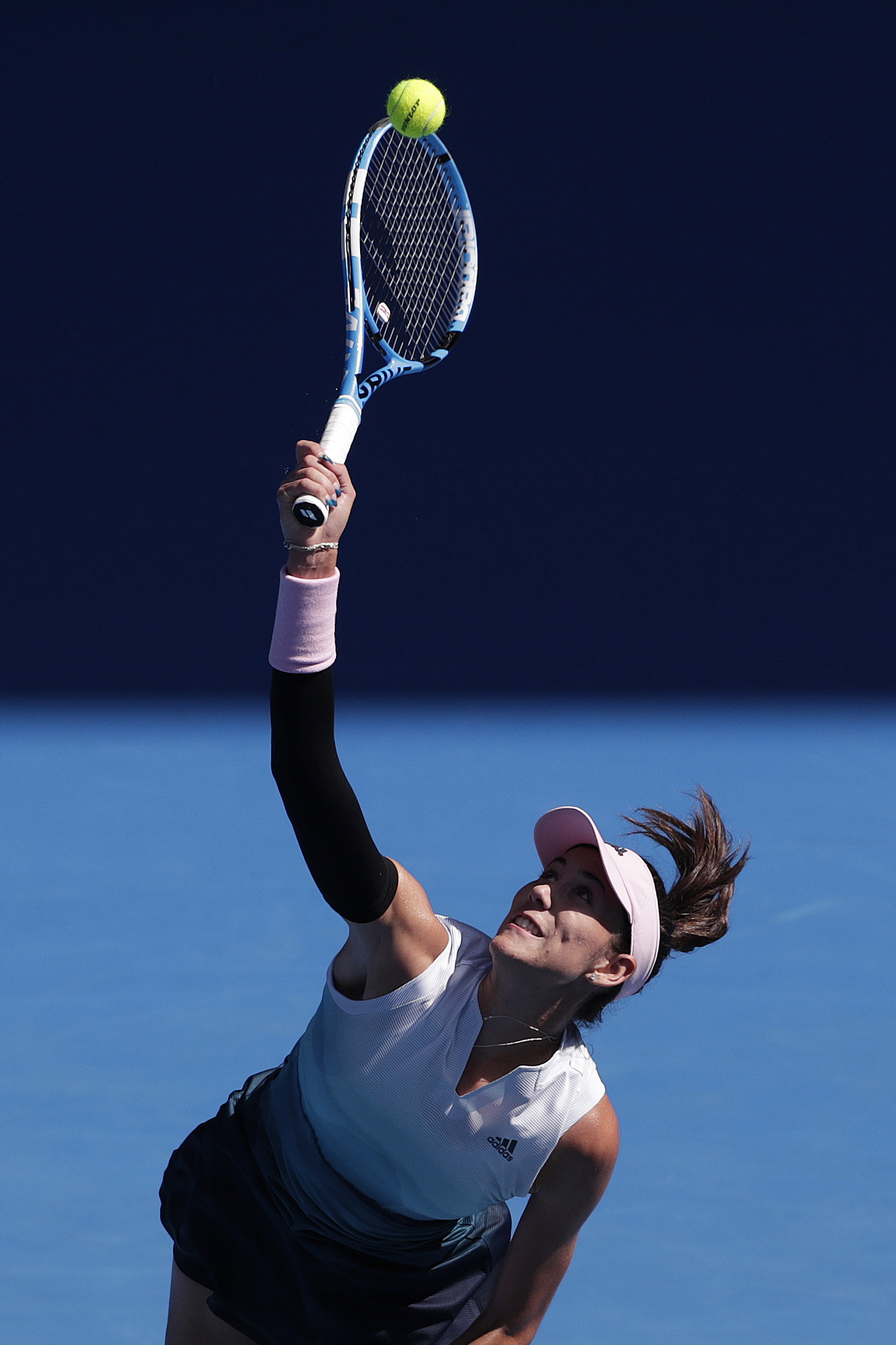 更像是一座 更像是一座