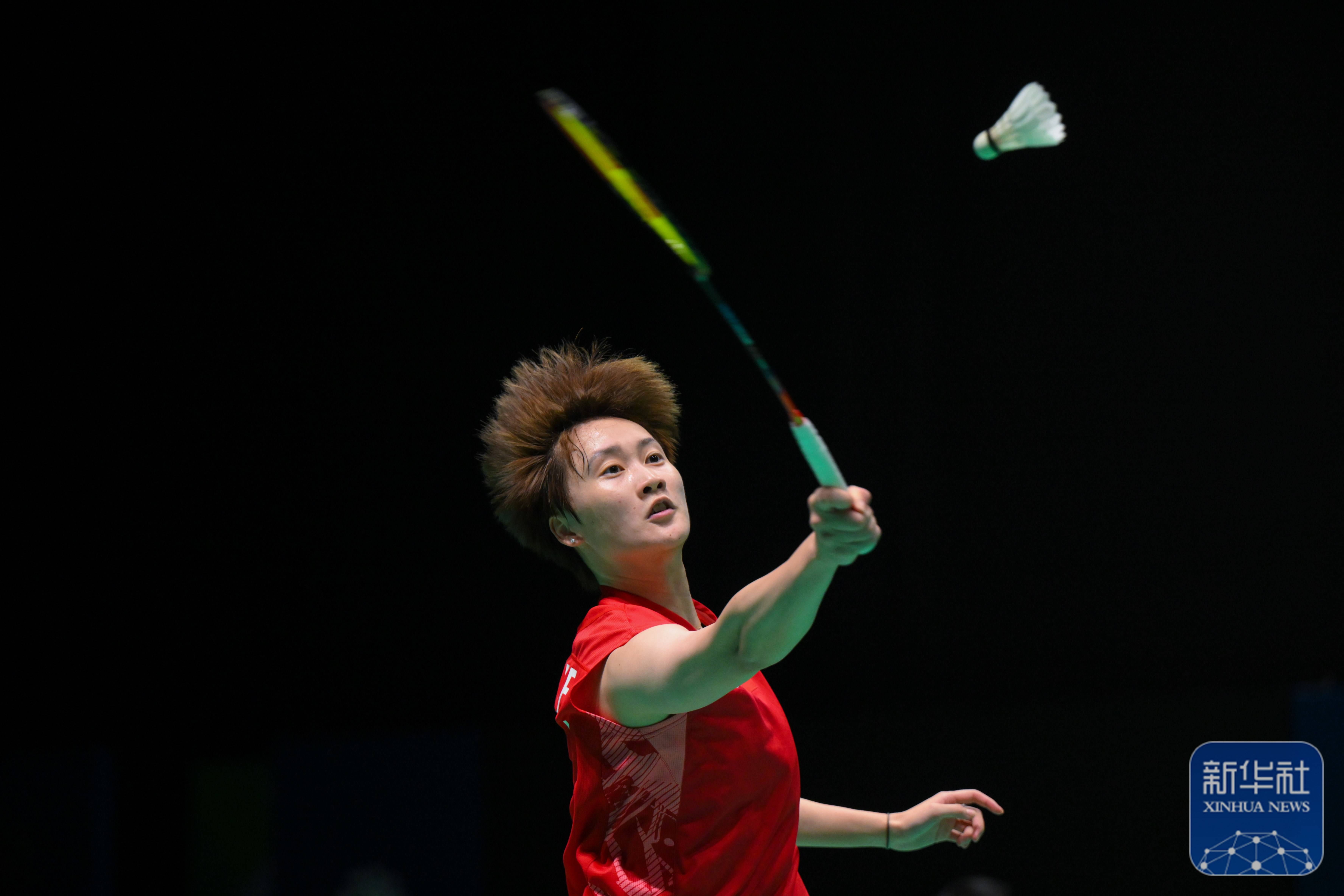 让水面与金 让水面与金